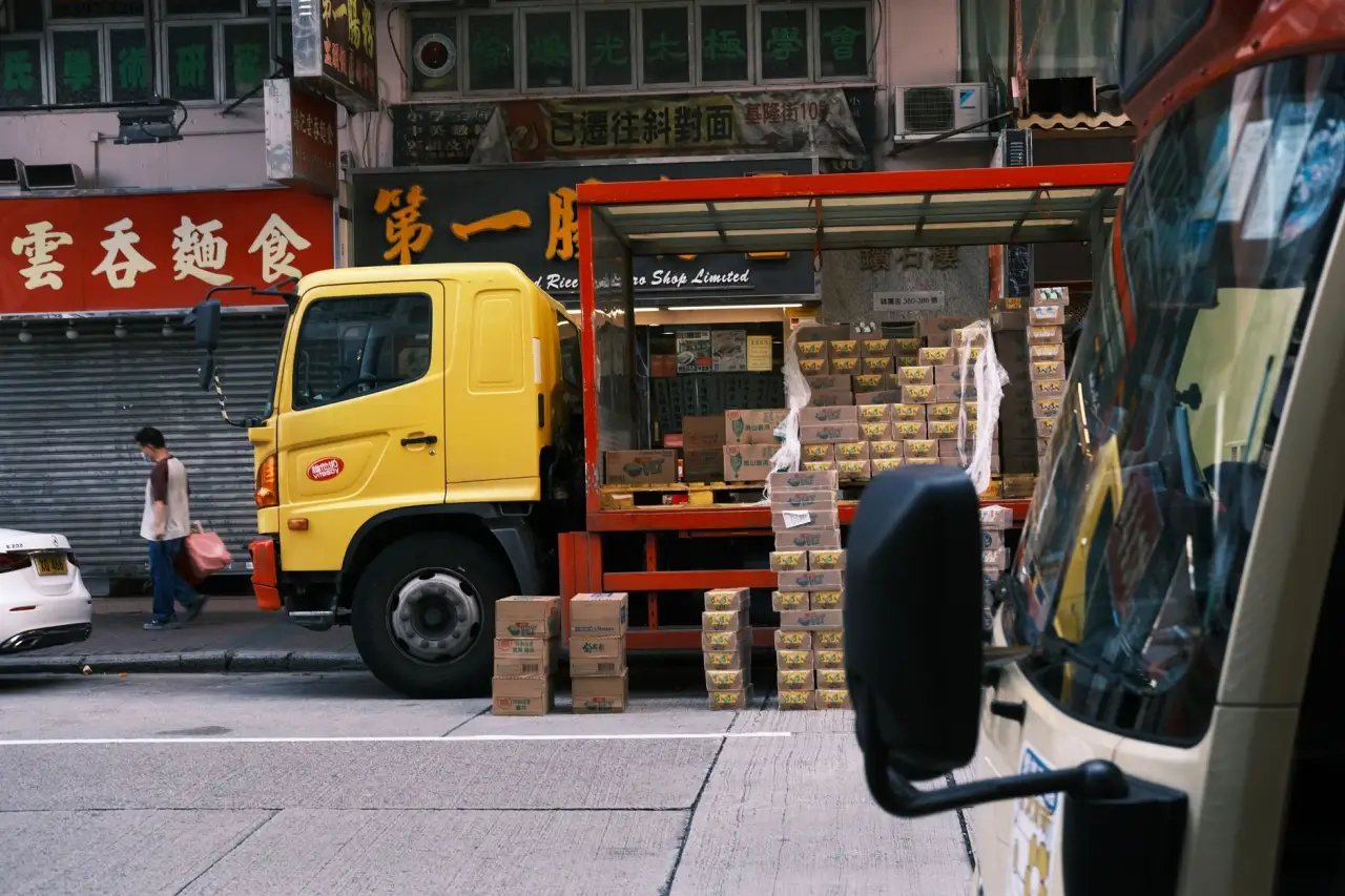 高邮瑞旺道路照明灯杆产品技术参数与选型要点解析