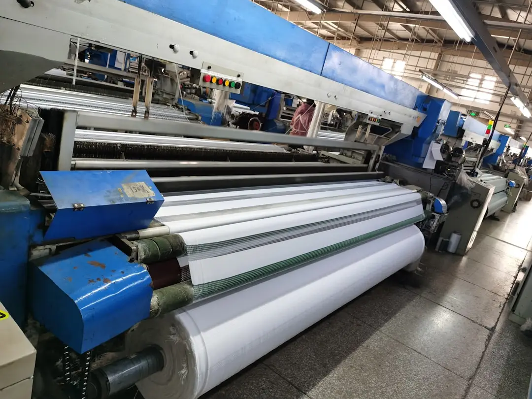 城市道路照明灯具选型要点：高邮瑞旺照明解析灯杆与光源匹配方案